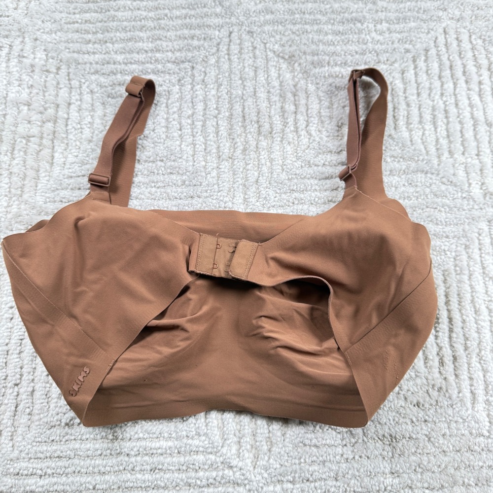 SKIMS Fits Everybody Scoop Neck Bra Womens L-DD Brown Seamless Stretch Comfort - Picture 5 of 10